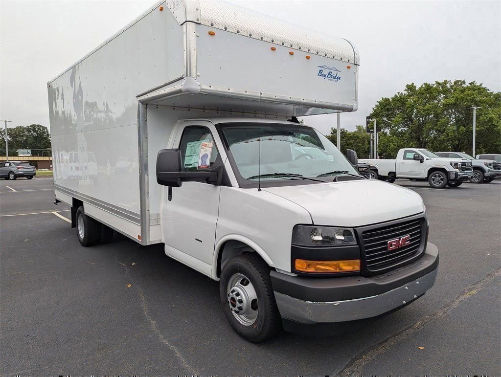 New 2025 GMC Savana 3500 Extended w/ Power Convenience Package RWD image 2