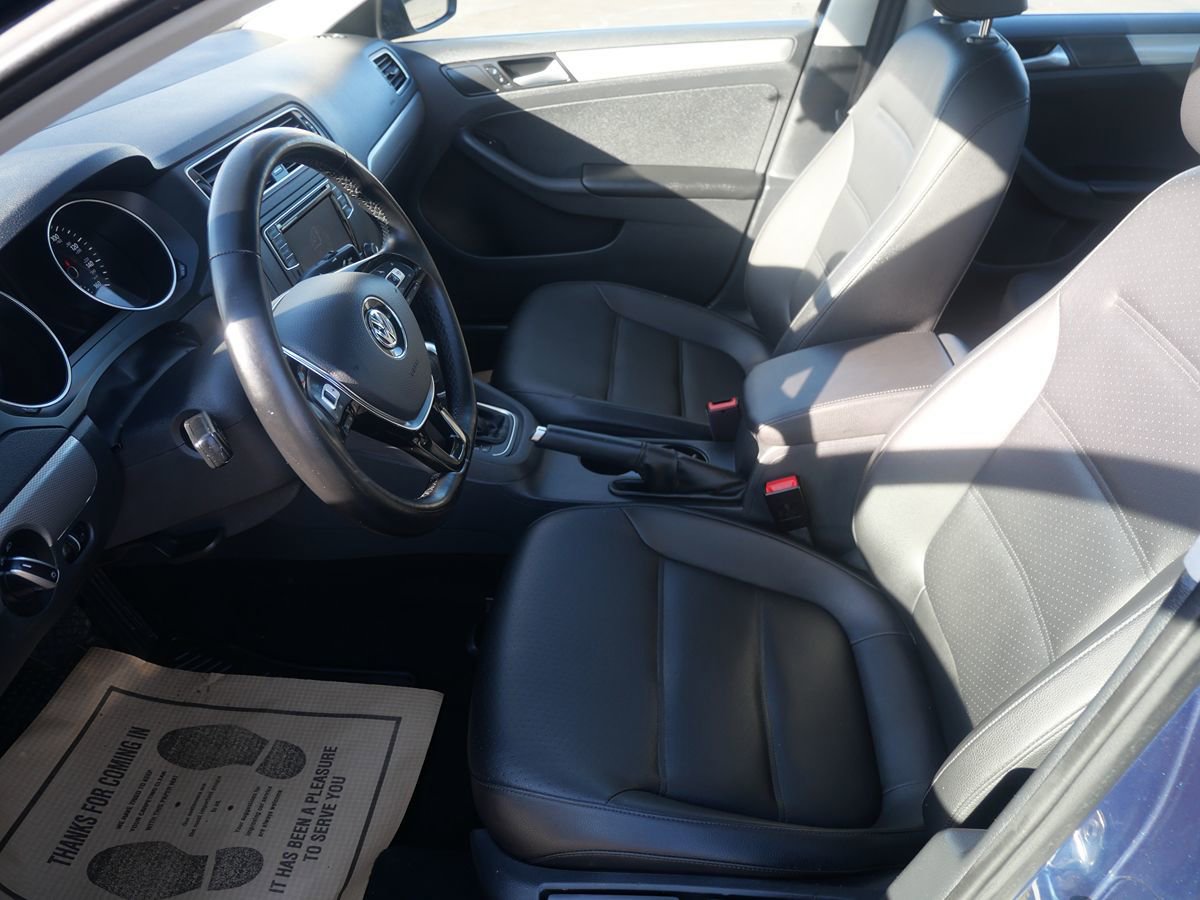 Used 2018 Volkswagen Jetta SE FWD image 10
