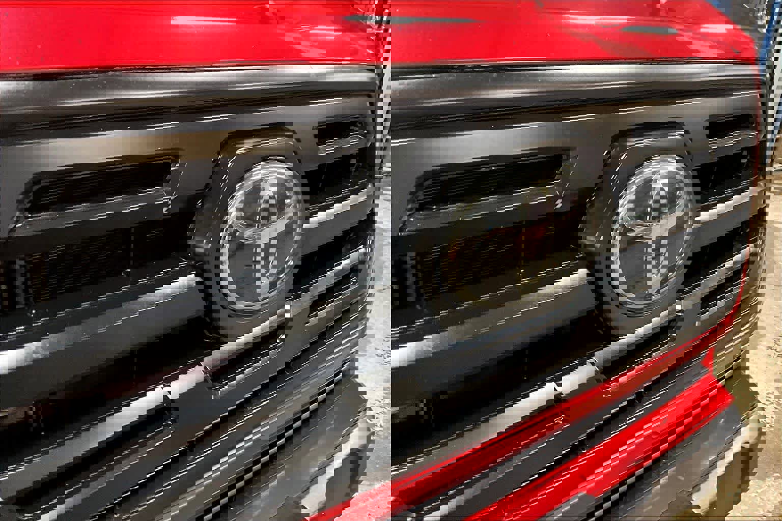 Used 2018 Toyota Tacoma SR w/ SR Convenience Package image 28