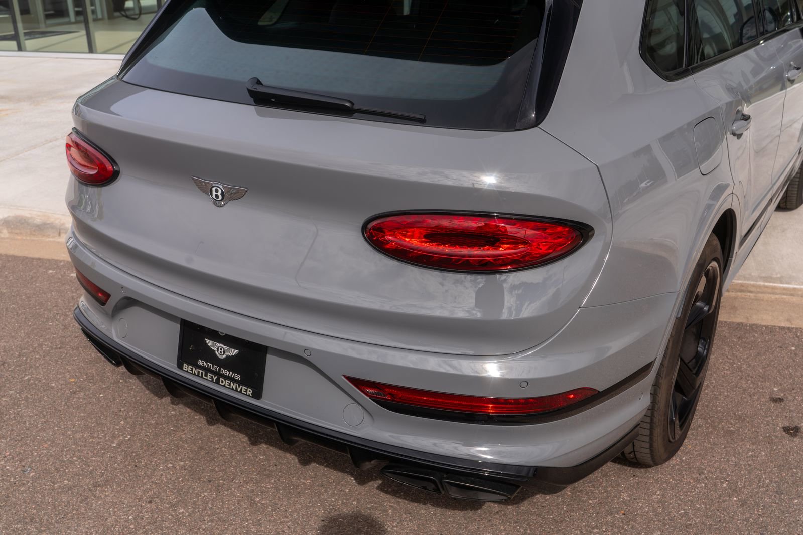 New 2025 Bentley Bentayga image 17