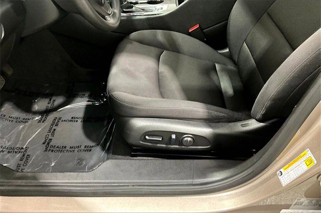 Used 2023 Chevrolet Malibu LT image 19