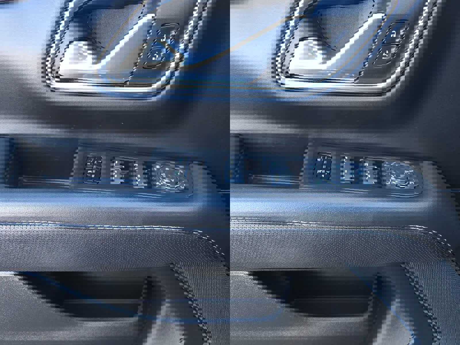 Used 2023 Chevrolet Tahoe Premier image 12