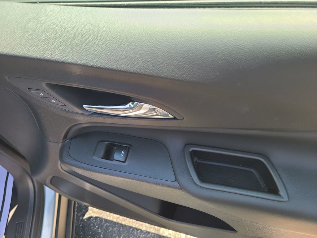 Used 2024 Chevrolet Equinox LT AWD/4WD image 10
