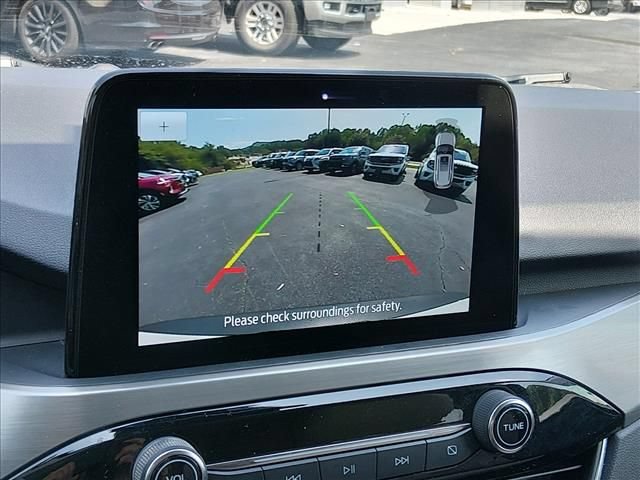 Used 2022 Ford Escape Titanium FWD image 22