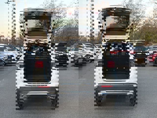 Used 2025 Mercedes-Benz GLA 250 image 15