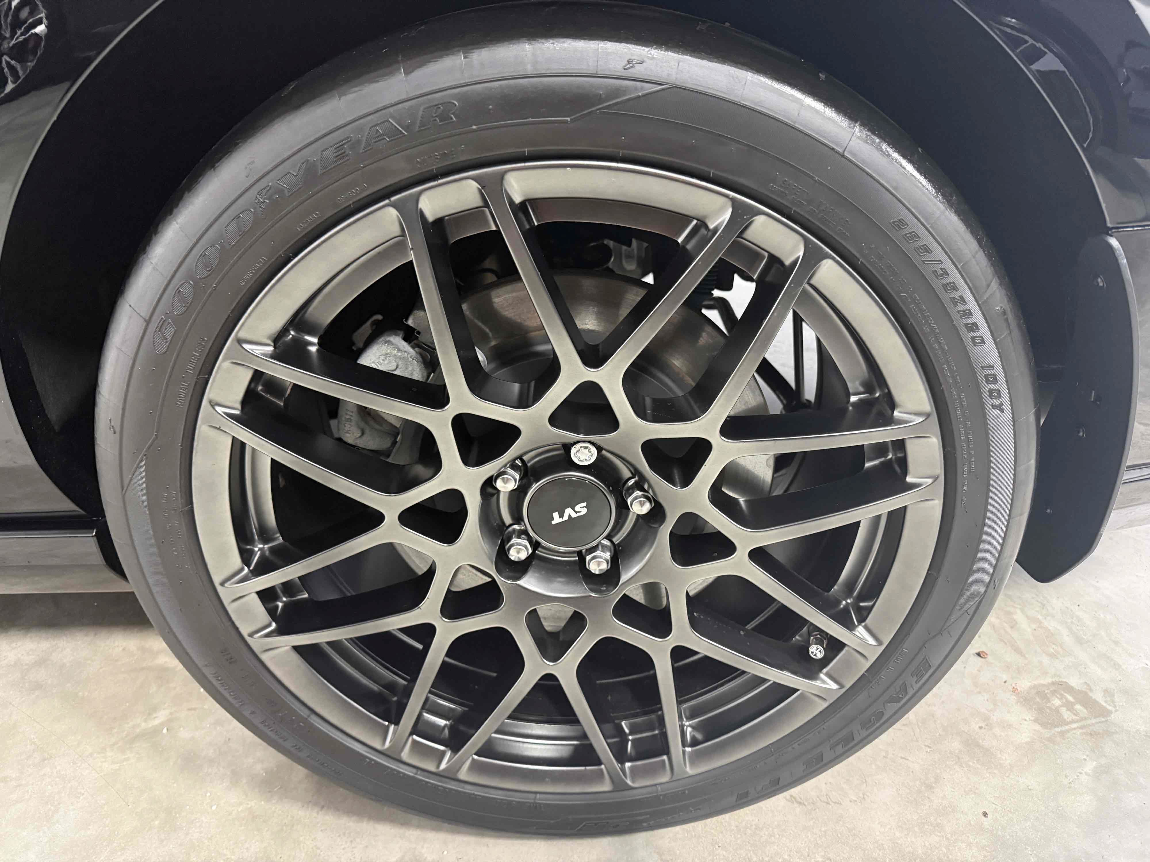Used 2014 Ford Mustang Shelby GT500 w/ Equipment Group 821A RWD image 78
