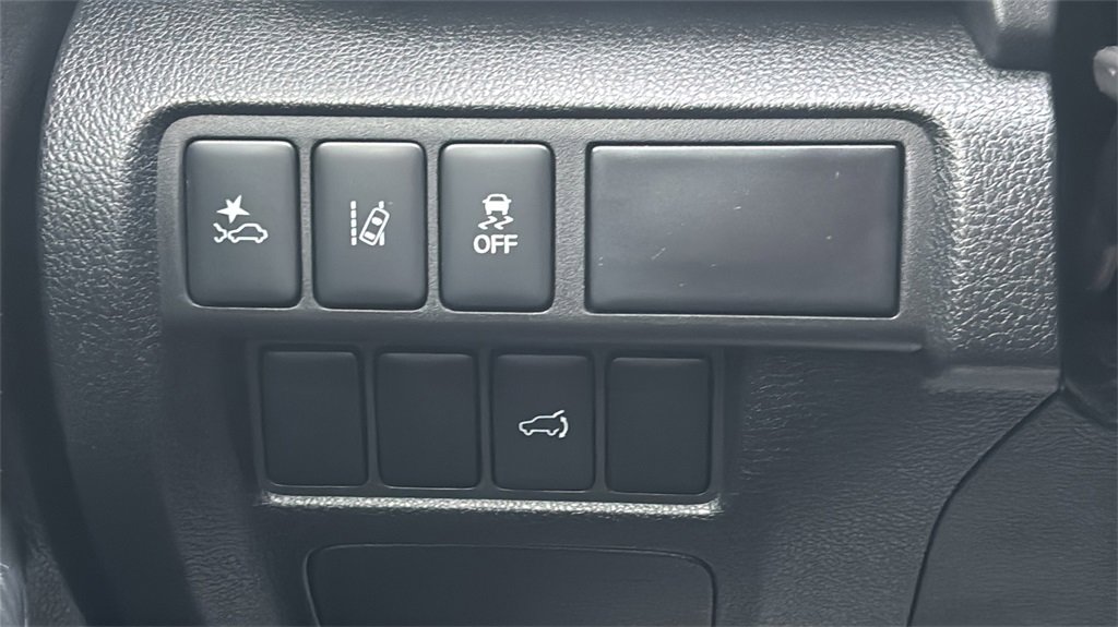 Used 2024 Mitsubishi Eclipse Cross SE image 18