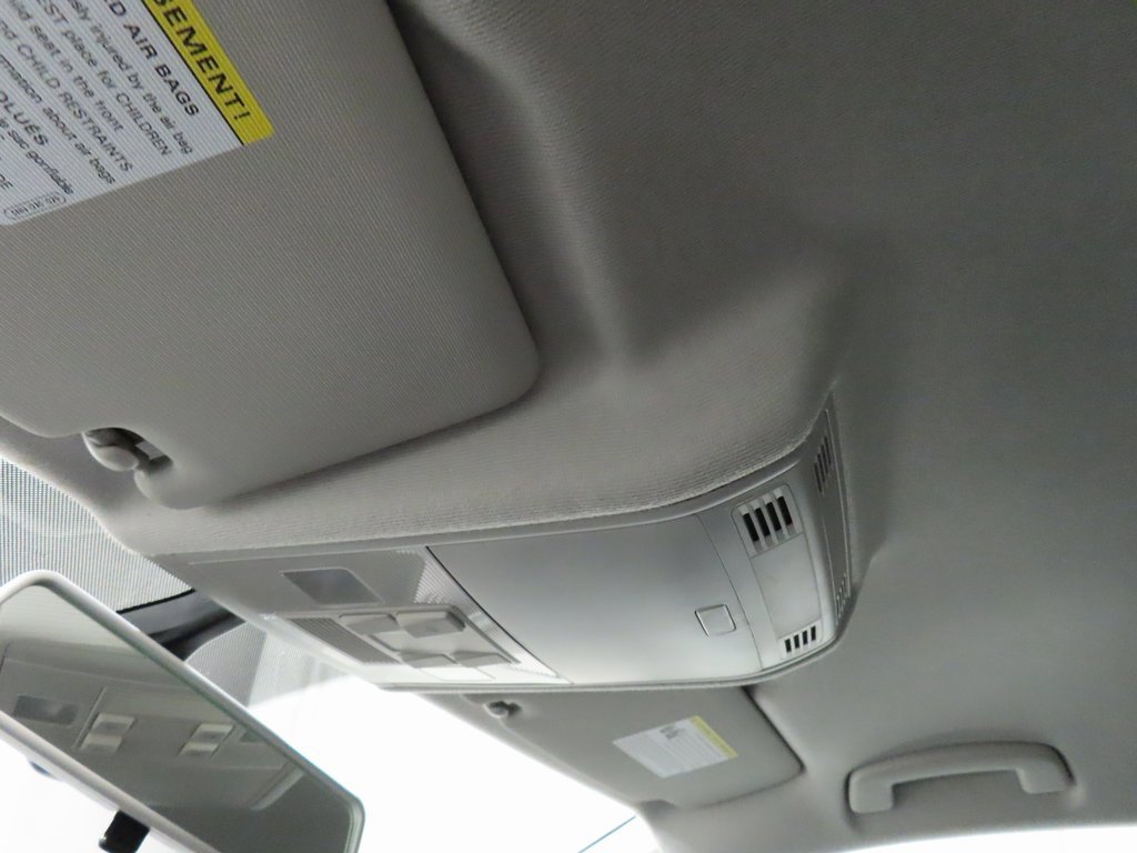 Used 2019 Volkswagen Tiguan SE image 20