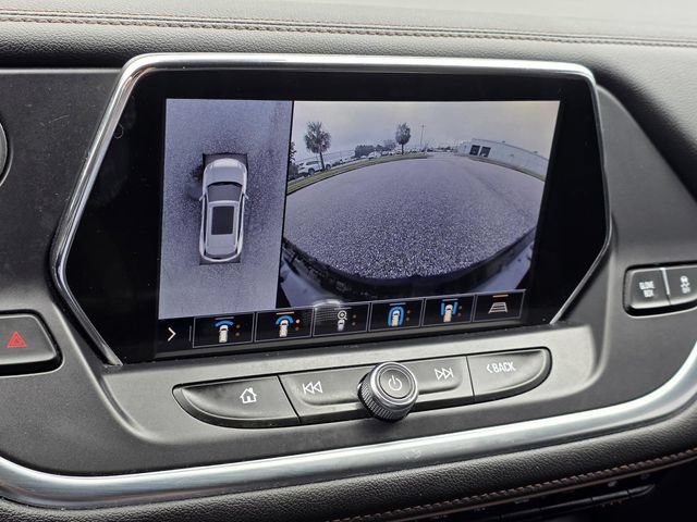 Used 2020 Chevrolet Blazer Premier w/ Driver Confidence II Package FWD image 17