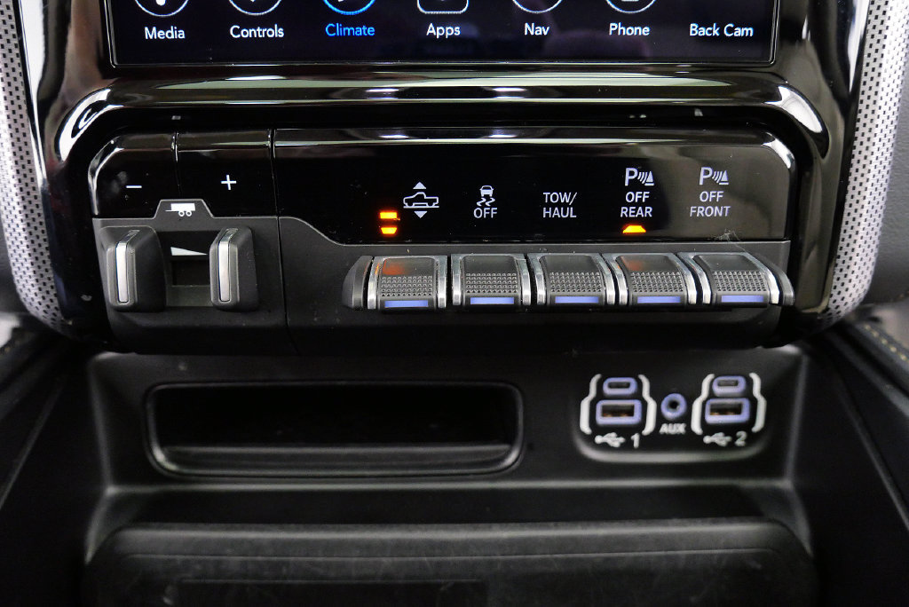 Used 2020 RAM 1500 Limited AWD/4WD image 33
