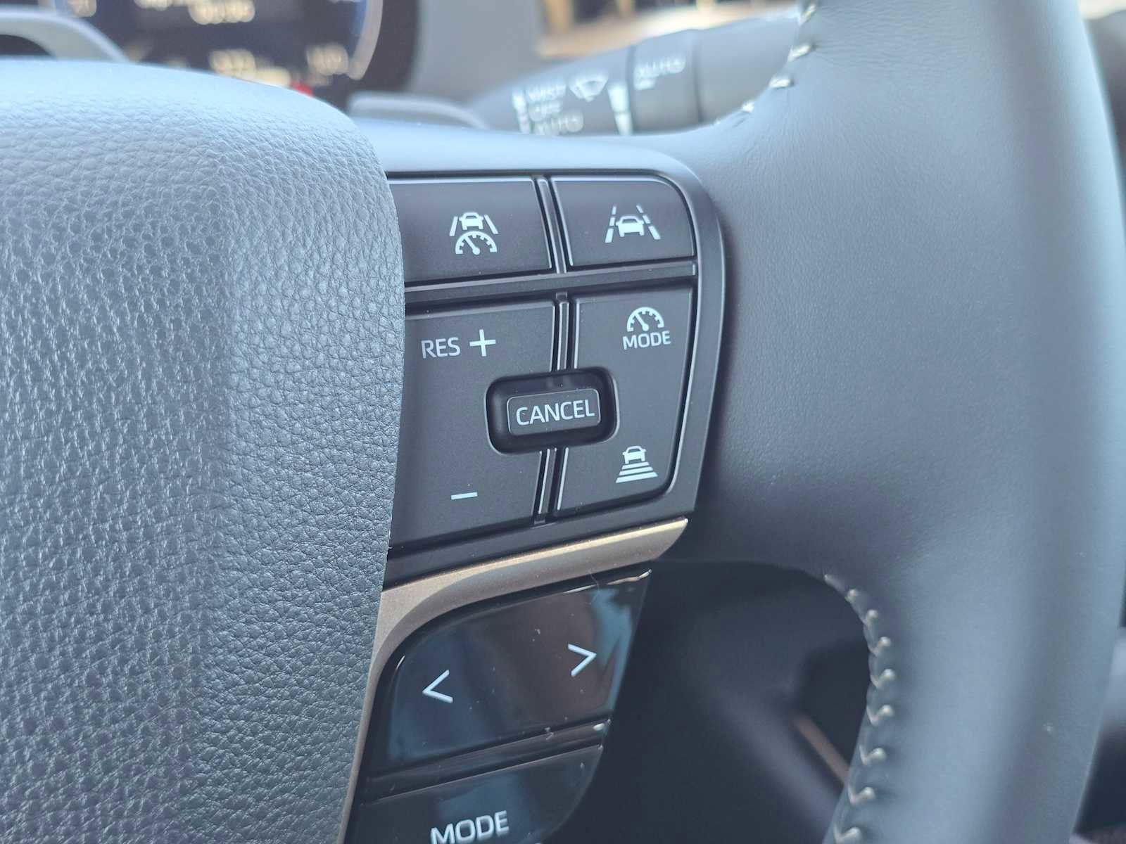 New 2026 Toyota Crown Platinum image 36