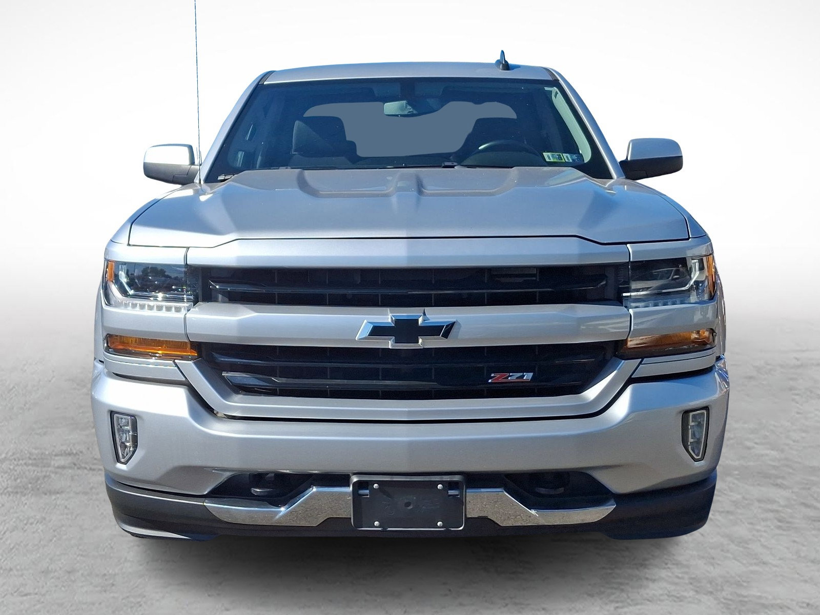 Used 2018 Chevrolet Silverado 1500 LT w/ All Star Edition image 2