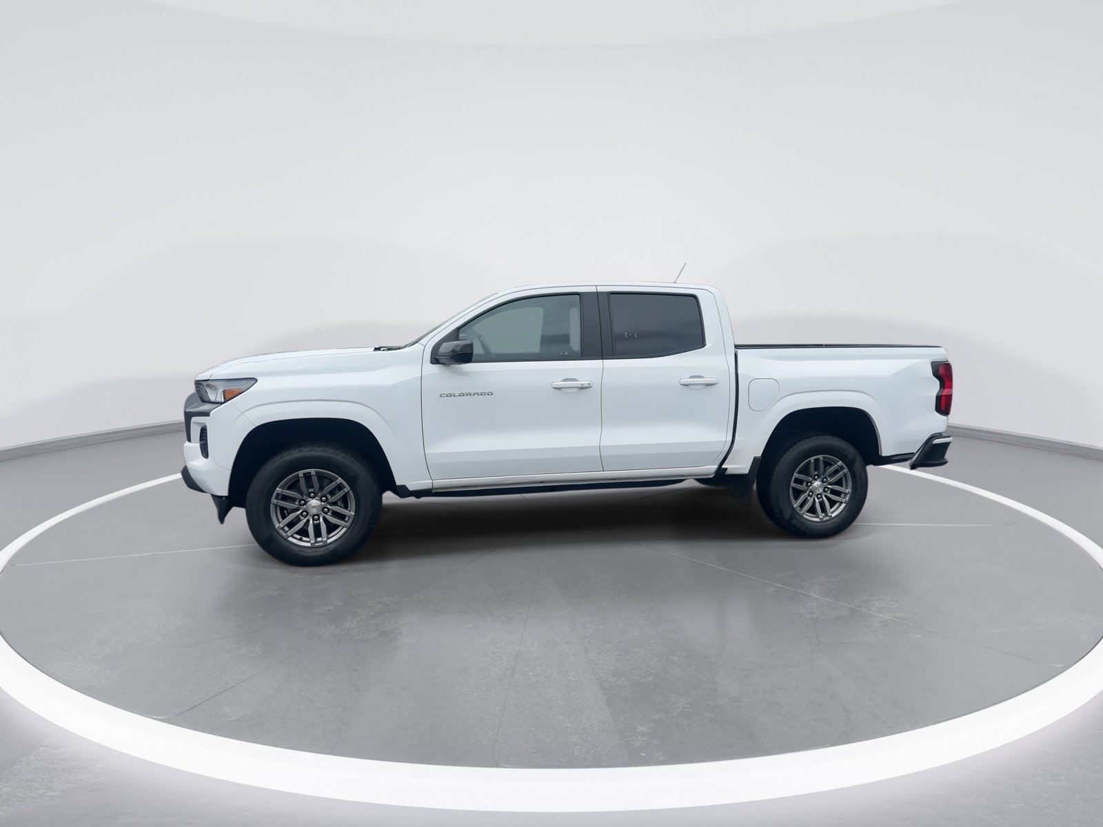 Used 2023 Chevrolet Colorado LT w/ LT Convenience Package II RWD image 6
