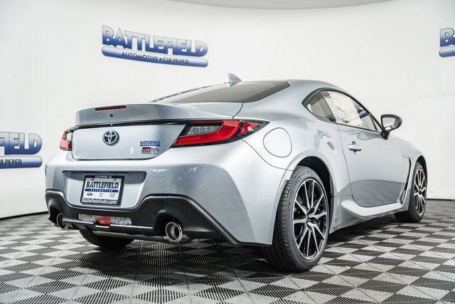 New 2025 Toyota GR86 w/ ALL Weather Mat Package (TMS) image 6