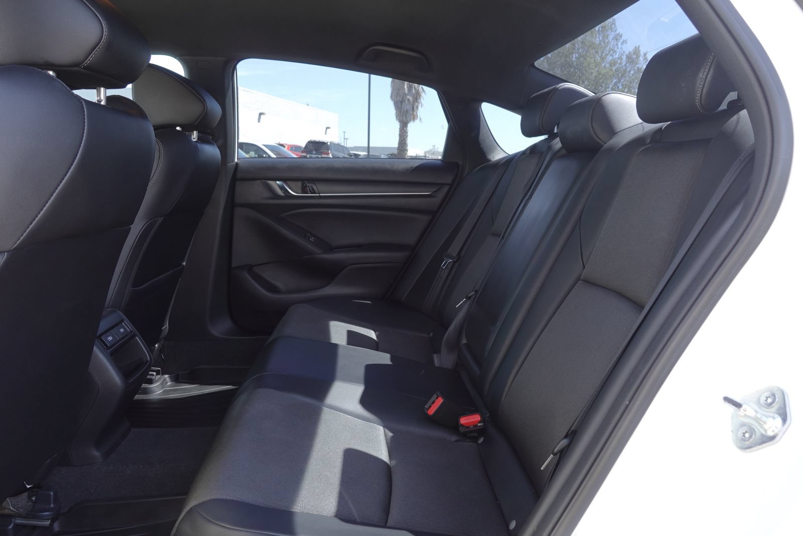 Used 2022 Honda Accord Sport image 12