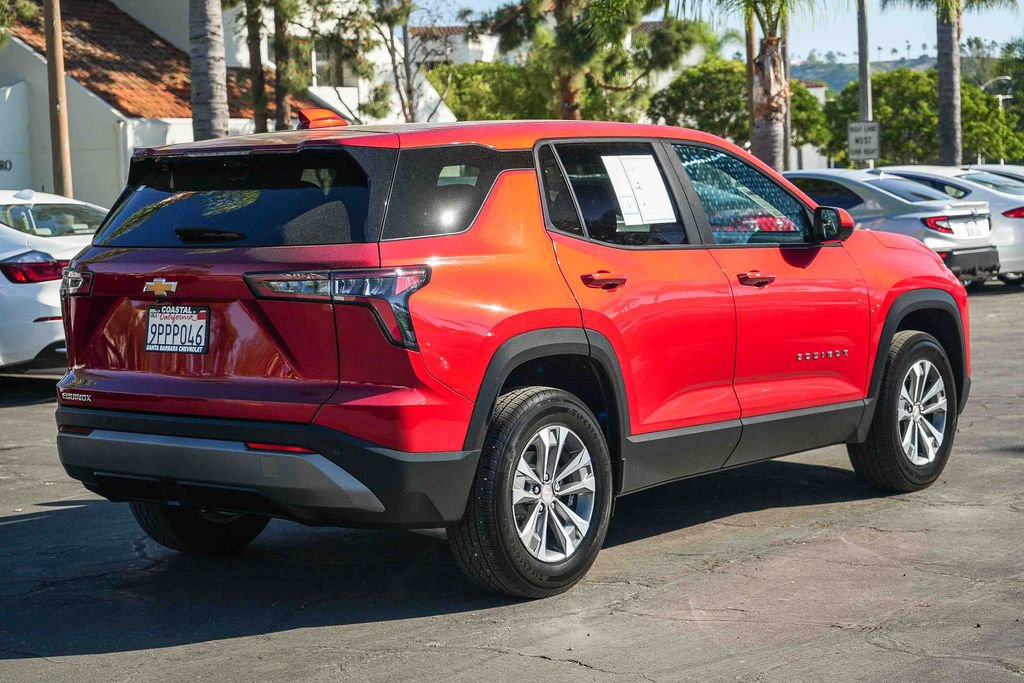 Used 2025 Chevrolet Equinox LT w/ Safety and Technology Package image 6