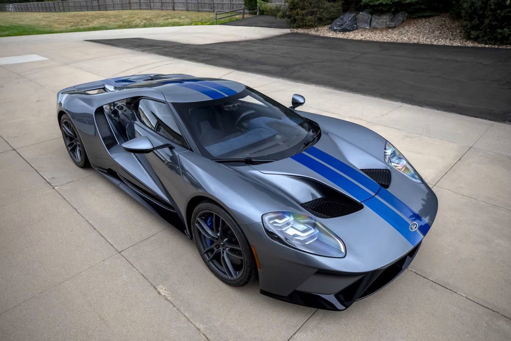 Used 2018 Ford GT image 15