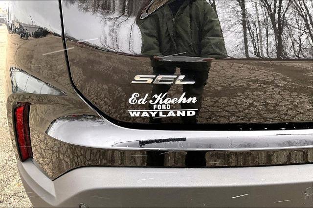 Certified 2022 Ford Edge SEL w/ Convenience Package image 8