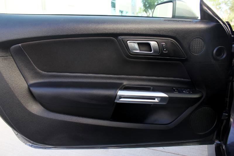 Used 2022 Ford Mustang Coupe w/ Equipment Group 101A image 10