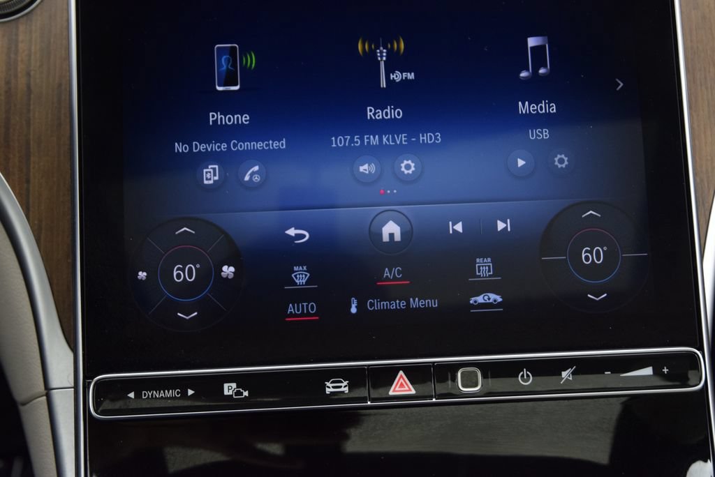 Certified 2024 Mercedes-Benz C 300 Sedan image 31