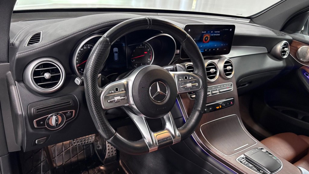 Used 2021 Mercedes-Benz GLC 43 AMG 4MATIC image 9