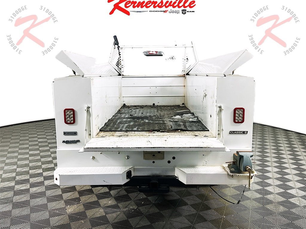 Used 2019 Ford F350 XL w/ Power Equipment Group image 29