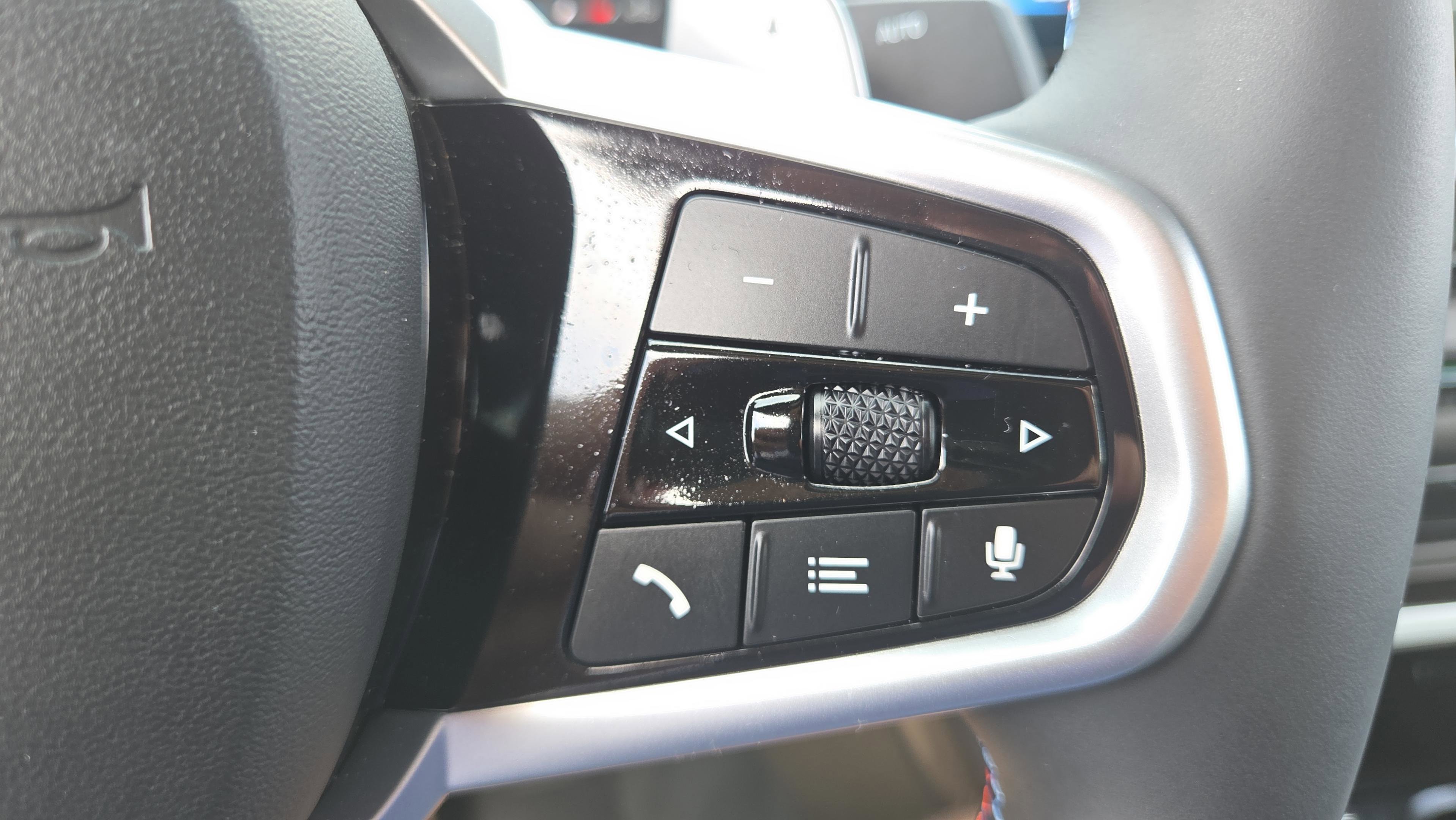 Certified 2025 BMW M340i xDrive AWD/4WD image 28