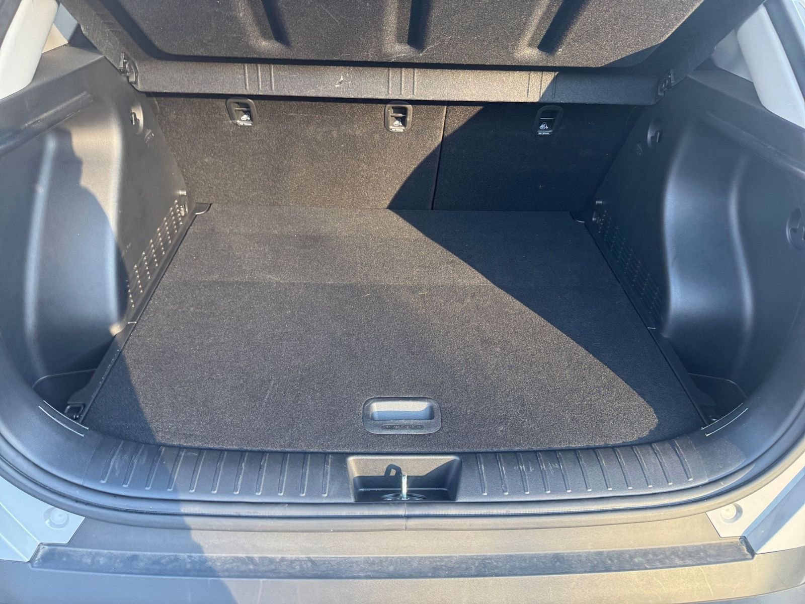 Used 2025 Hyundai Kona SEL image 24