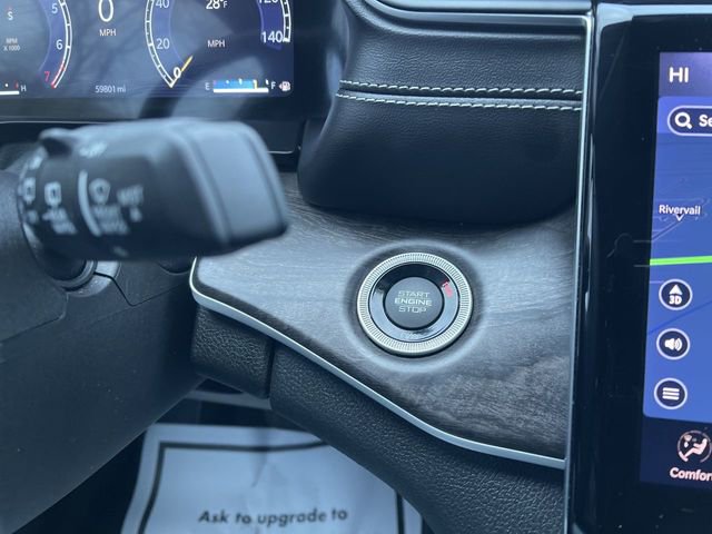 Used 2023 Jeep Grand Cherokee Limited w/ Luxury Tech Group II image 17