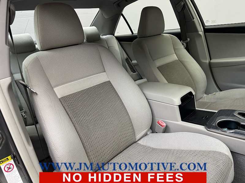 Used 2013 Toyota Camry XLE w/ Convenience Pkg FWD image 21