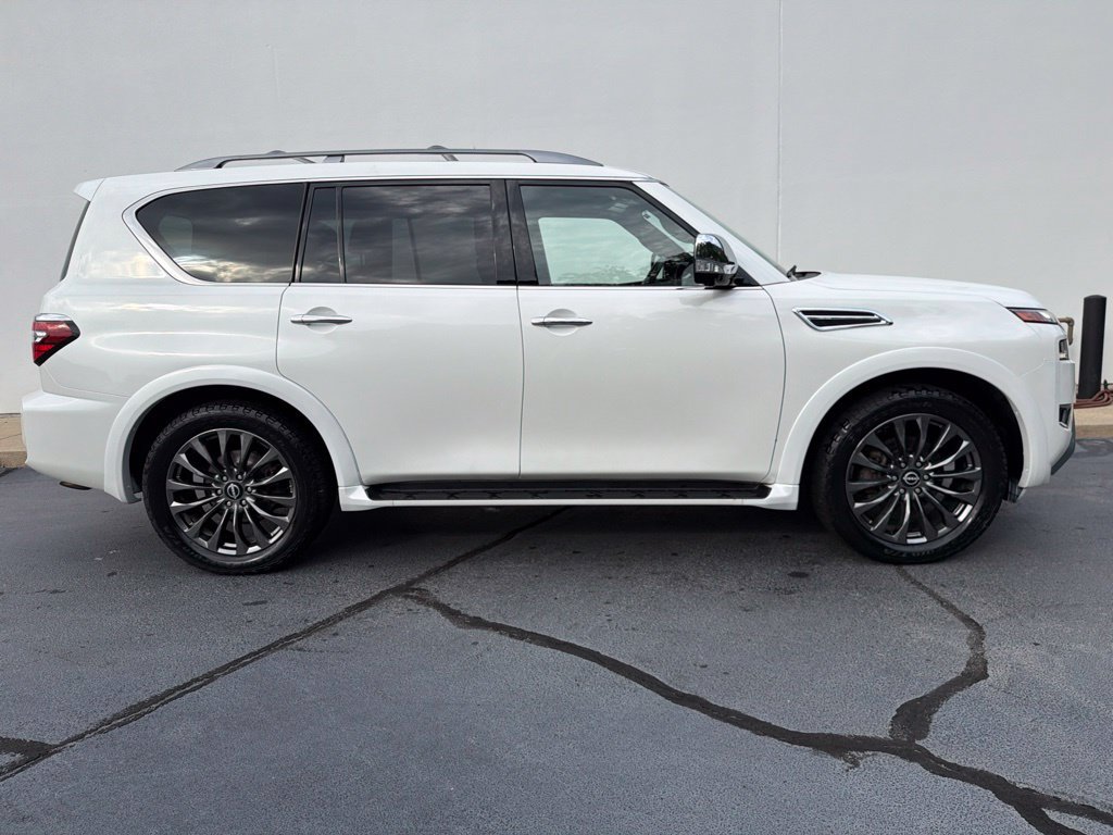 Used 2023 Nissan Armada Platinum w/ Captain's Chairs Package AWD/4WD image 8