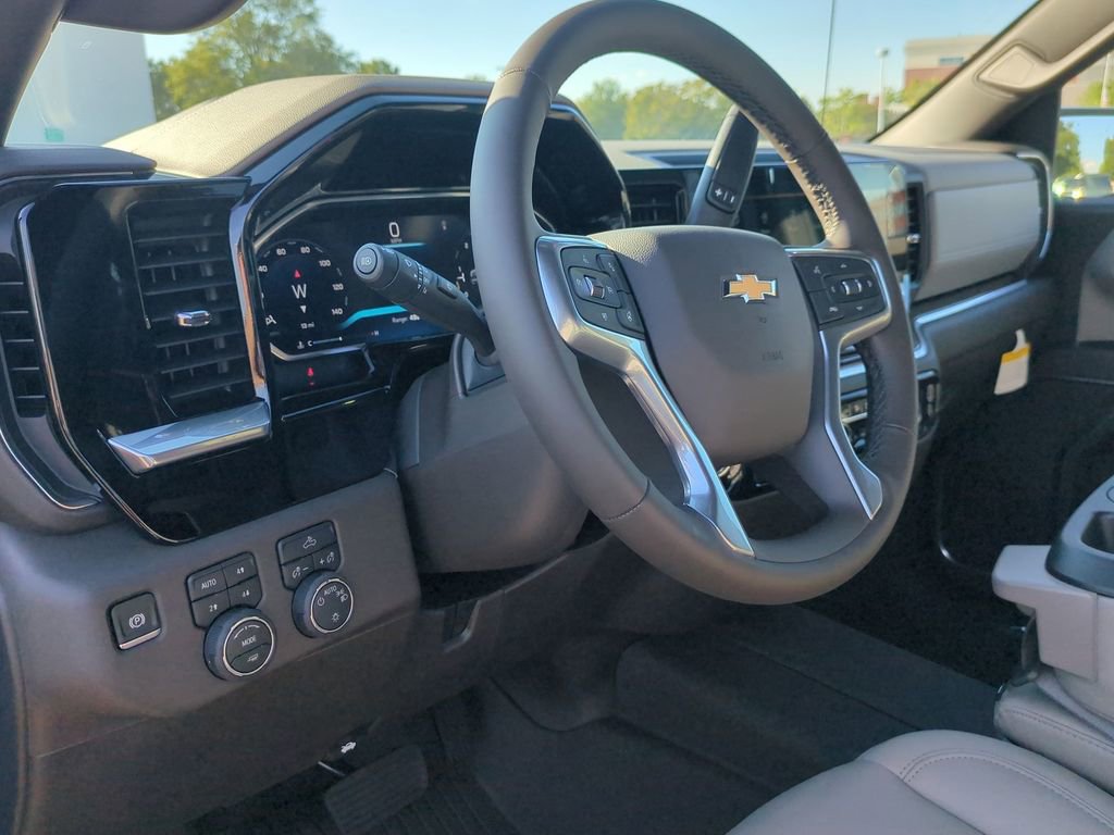 New 2026 Chevrolet Silverado 1500 LT w/ All Star Edition Plus image 10