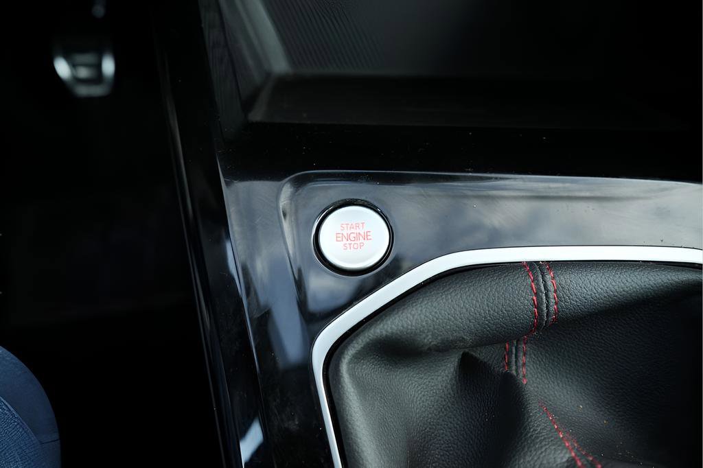 Used 2024 Volkswagen GTI SE w/ SE Leather Seats Package FWD image 33