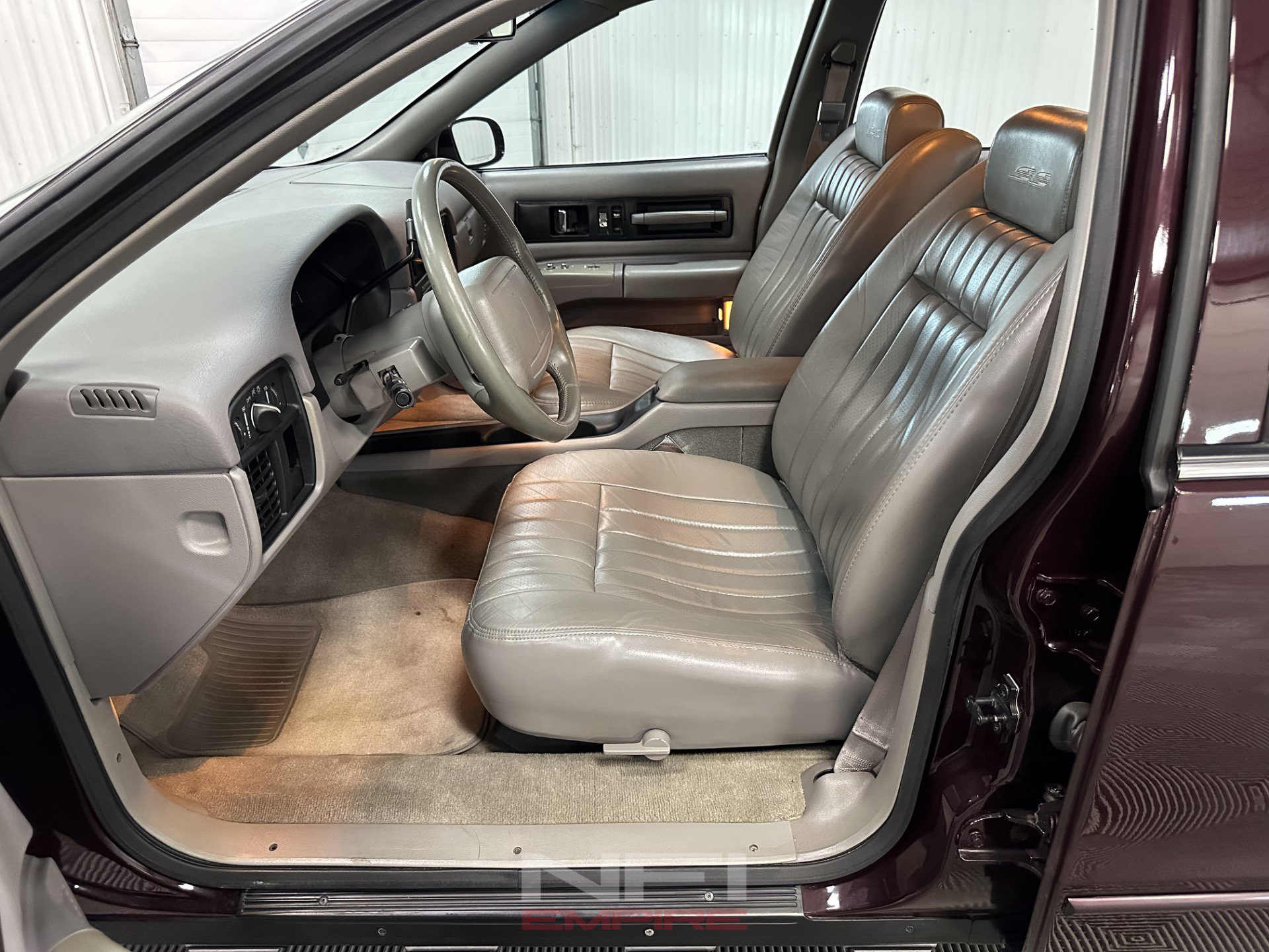 Used 1995 Chevrolet Impala SS RWD image 29