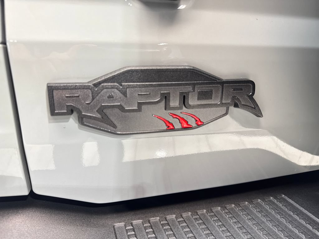 Used 2024 Ford Bronco Raptor w/ Interior Carbon Fiber Pack 6 AWD/4WD image 21