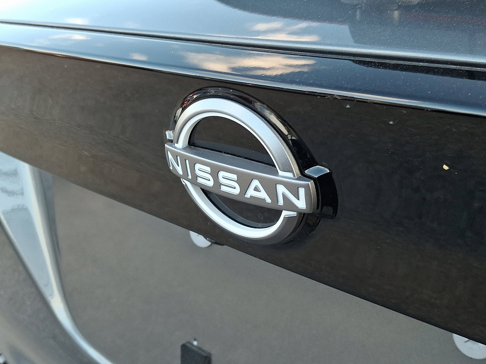 New 2026 Nissan Kicks SR w/ Cold Weather Package image 12