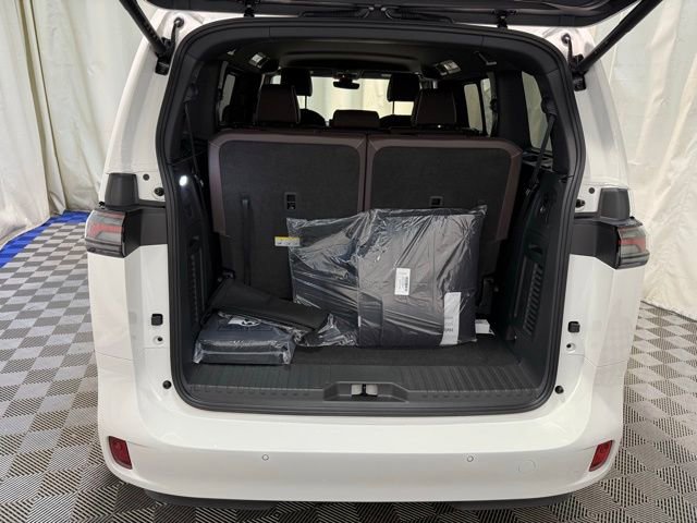 New 2025 Volkswagen ID. Buzz Pro S image 34