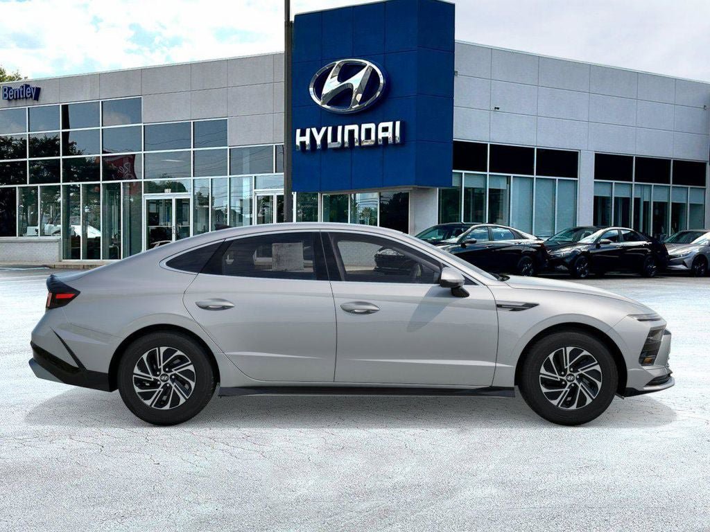 New 2026 Hyundai Sonata Blue FWD image 9