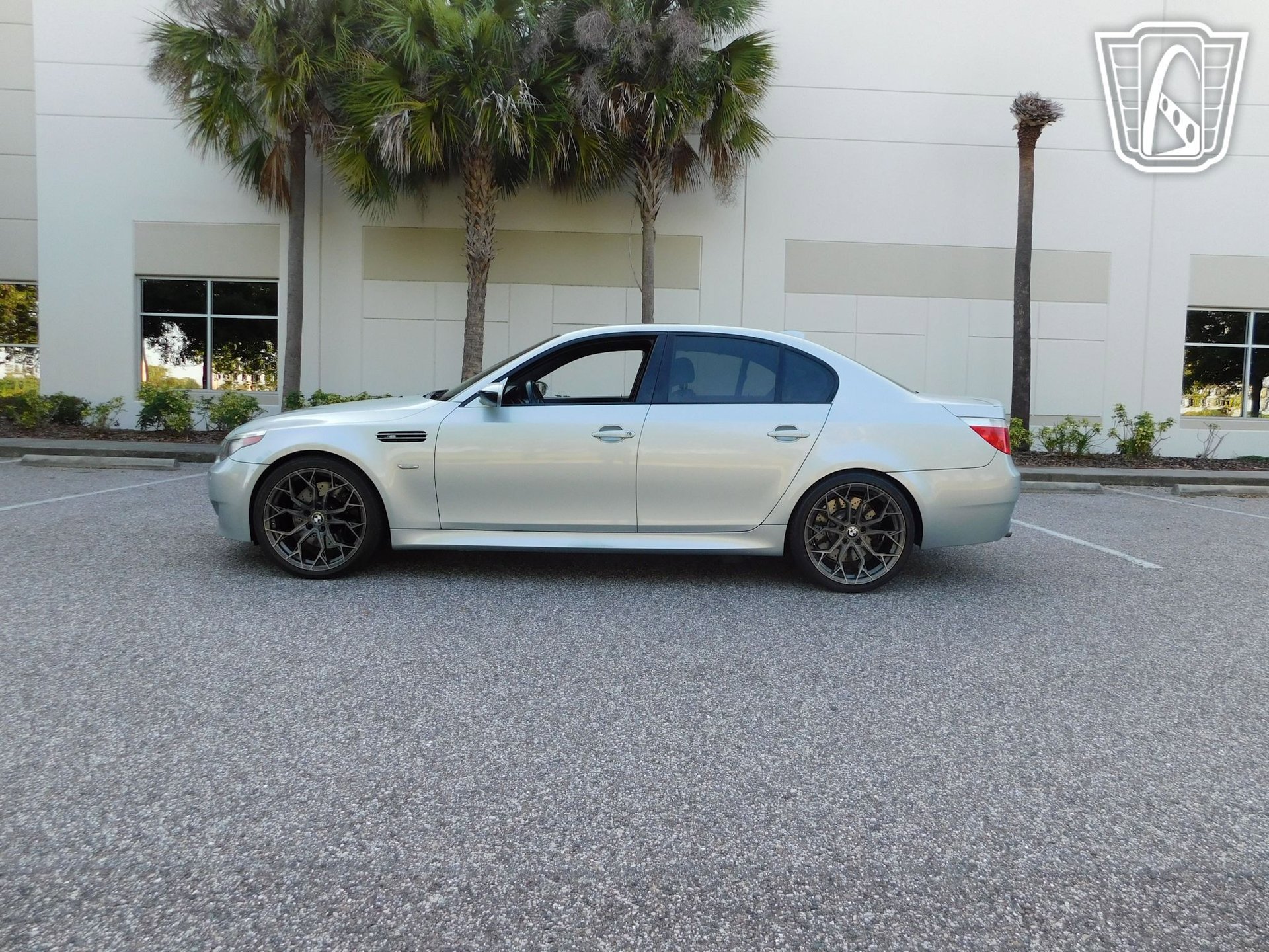 Used 2006 BMW M5 image 5