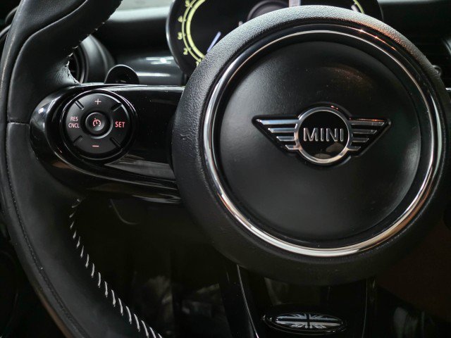 Used 2021 MINI Cooper S FWD image 20
