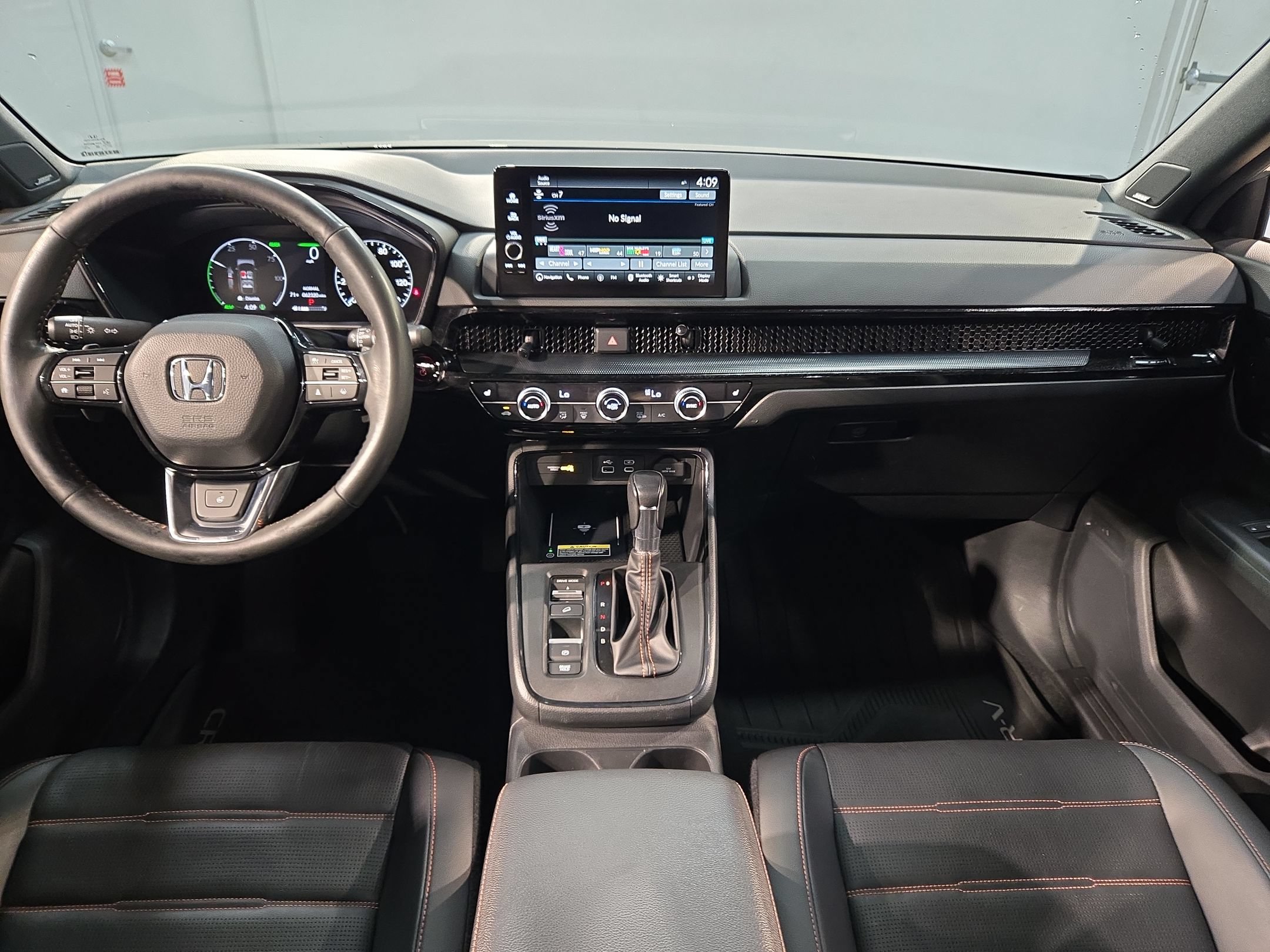 Used 2023 Honda CR-V Sport Touring image 10