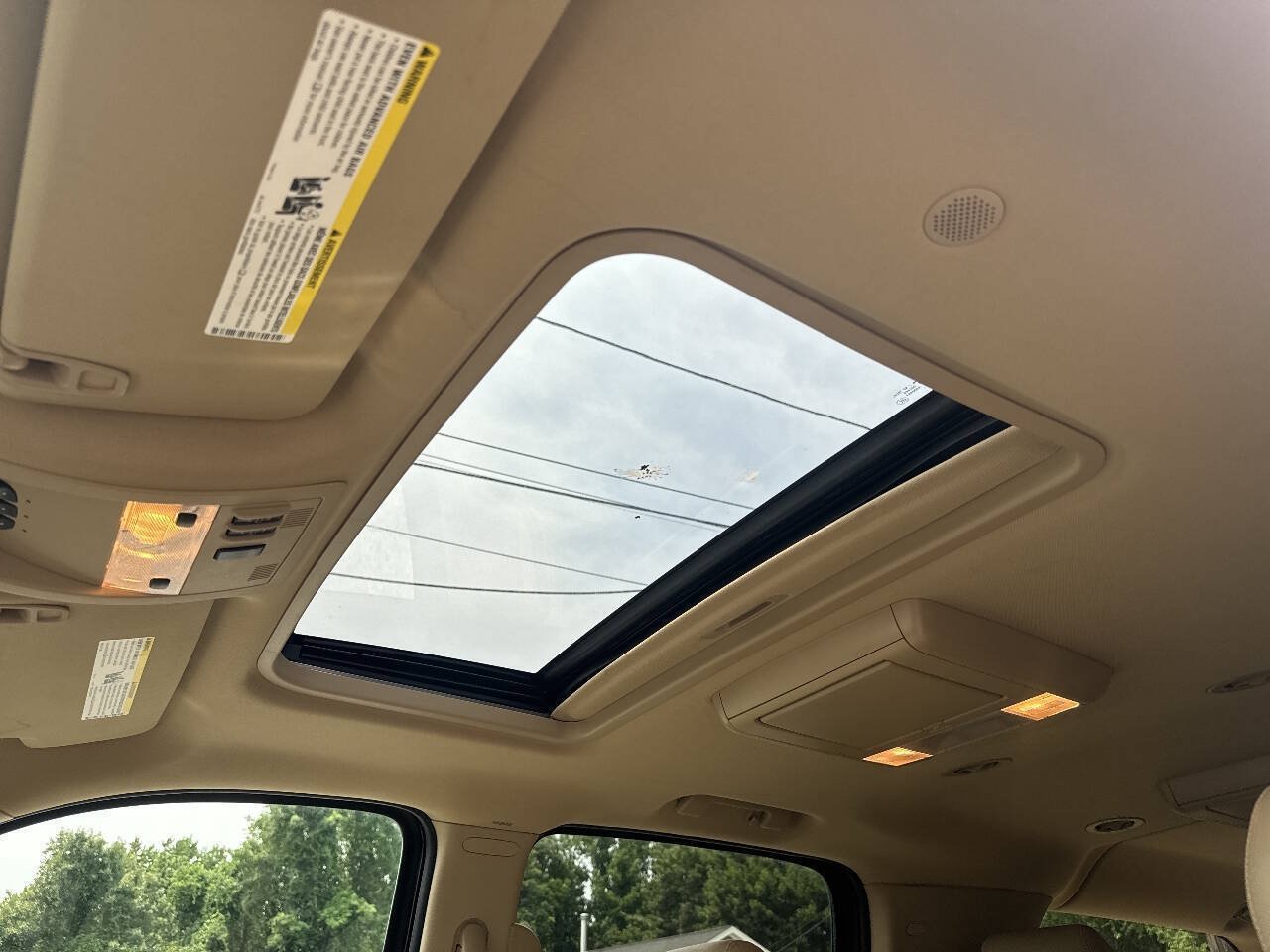 Used 2013 Chevrolet Suburban LTZ AWD/4WD image 20