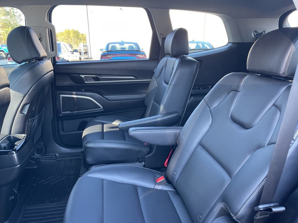 Used 2024 Kia Telluride S w/ S Sunroof Package image 21