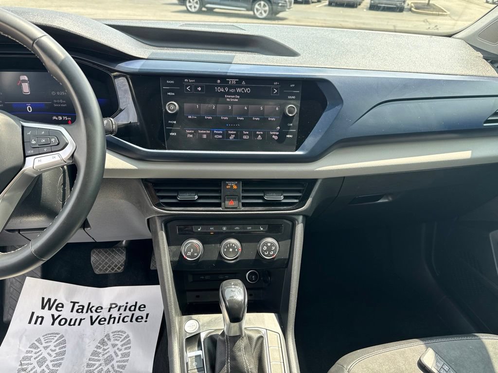 Used 2022 Volkswagen Taos SE AWD/4WD image 18