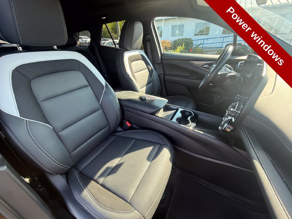 Used 2024 Chevrolet Blazer EV LT AWD/4WD image 44