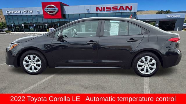 Used 2022 Toyota Corolla LE image 6