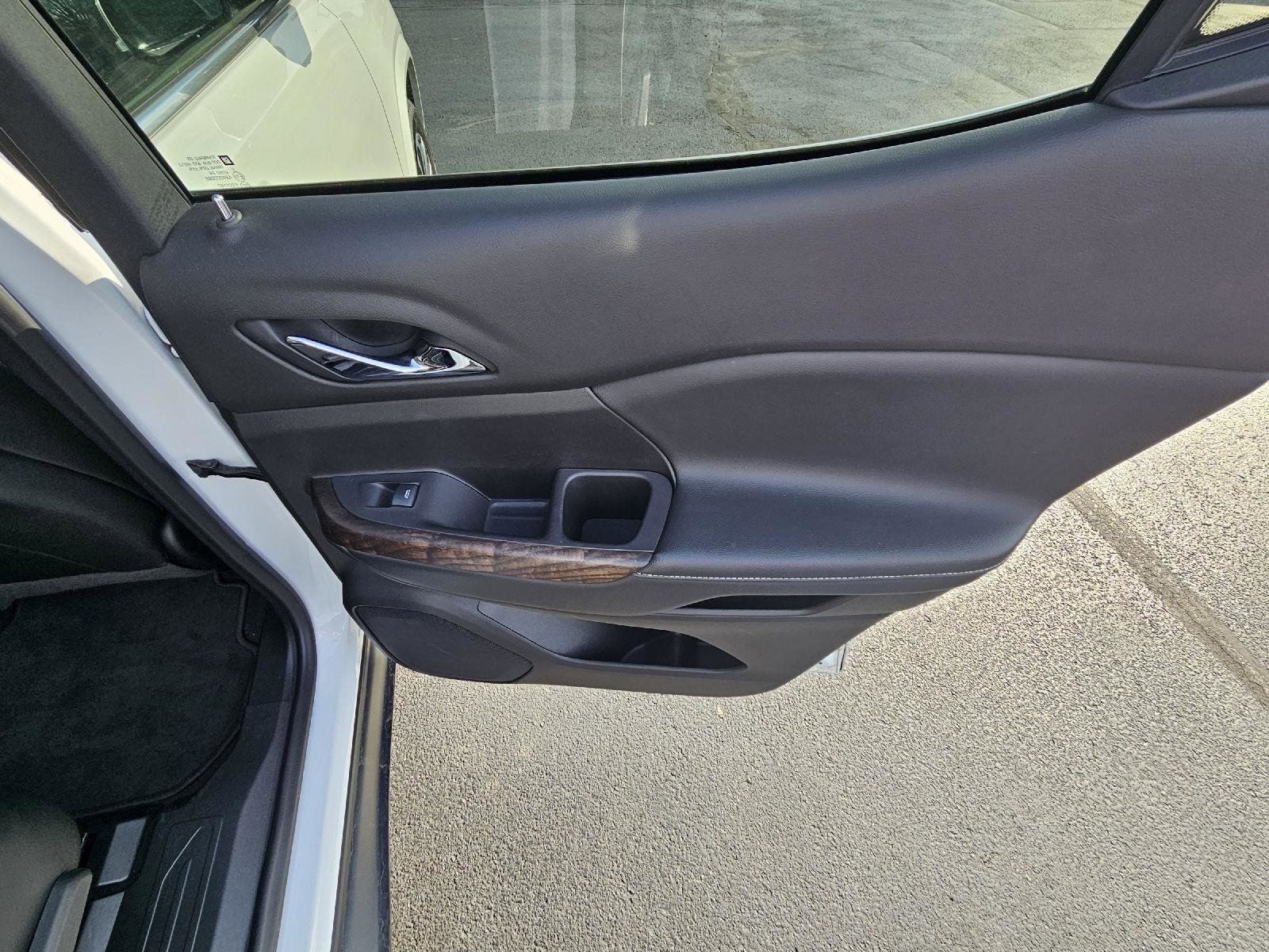 Used 2020 GMC Acadia Denali w/ Denali Ultimate Package image 18