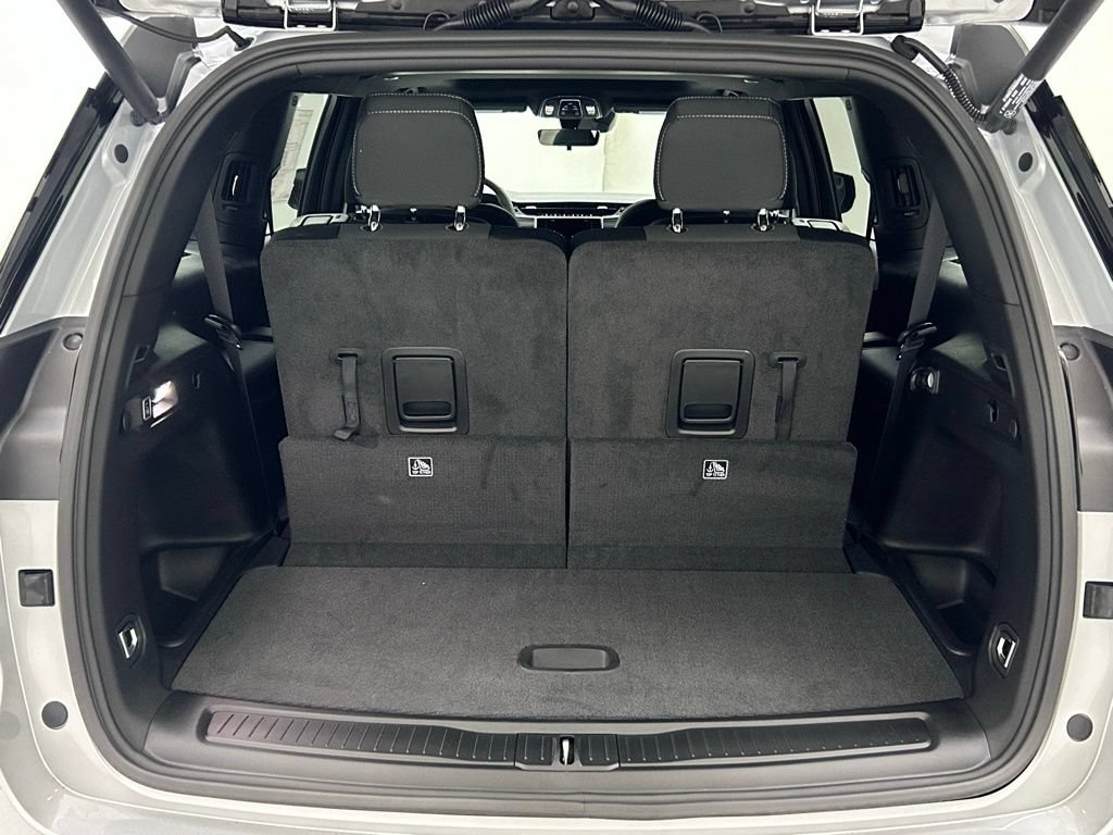 New 2026 Jeep Grand Cherokee L 4WD image 15