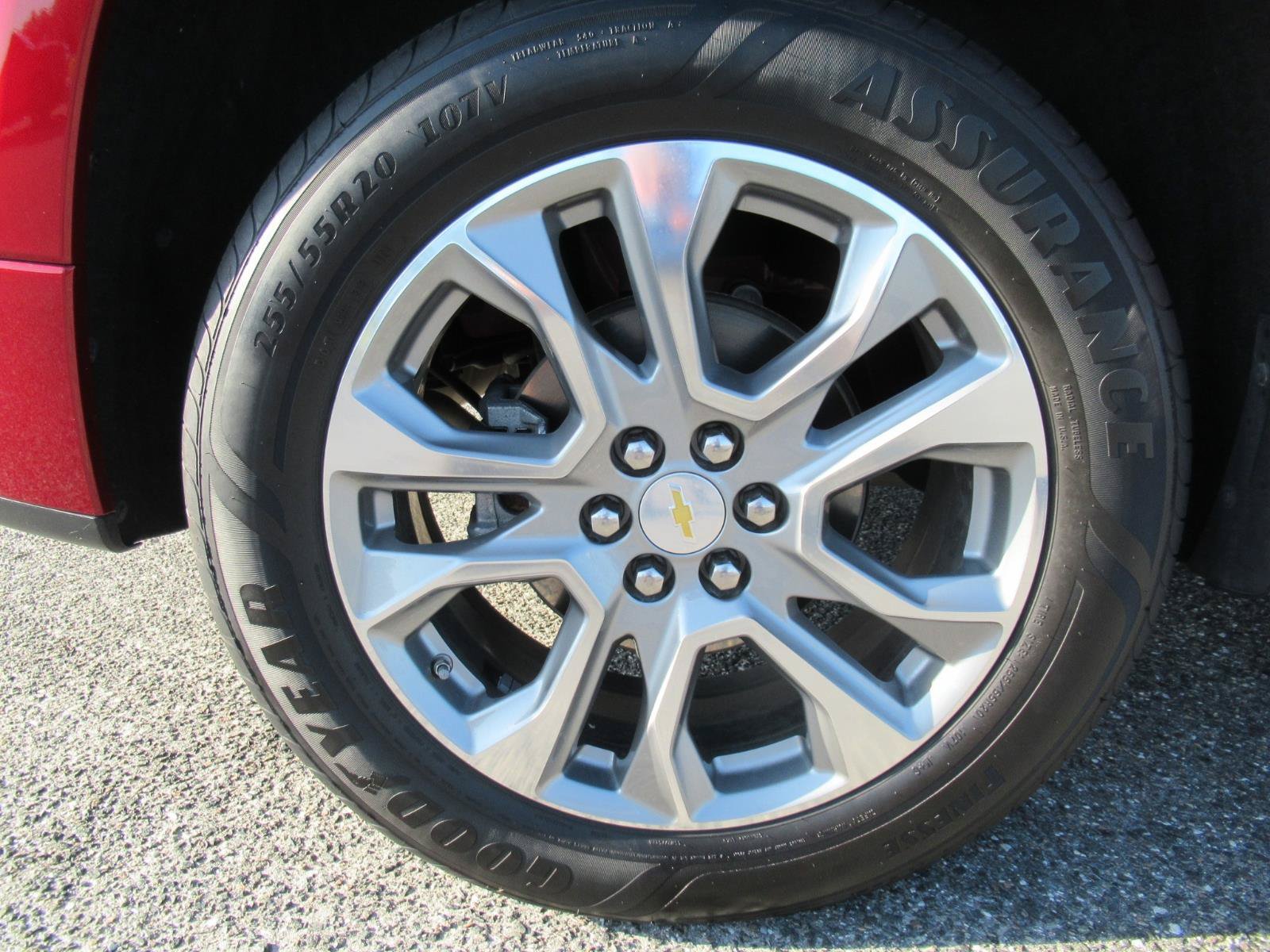 Used 2019 Chevrolet Traverse Premier w/ Driver Confidence II Package FWD image 8