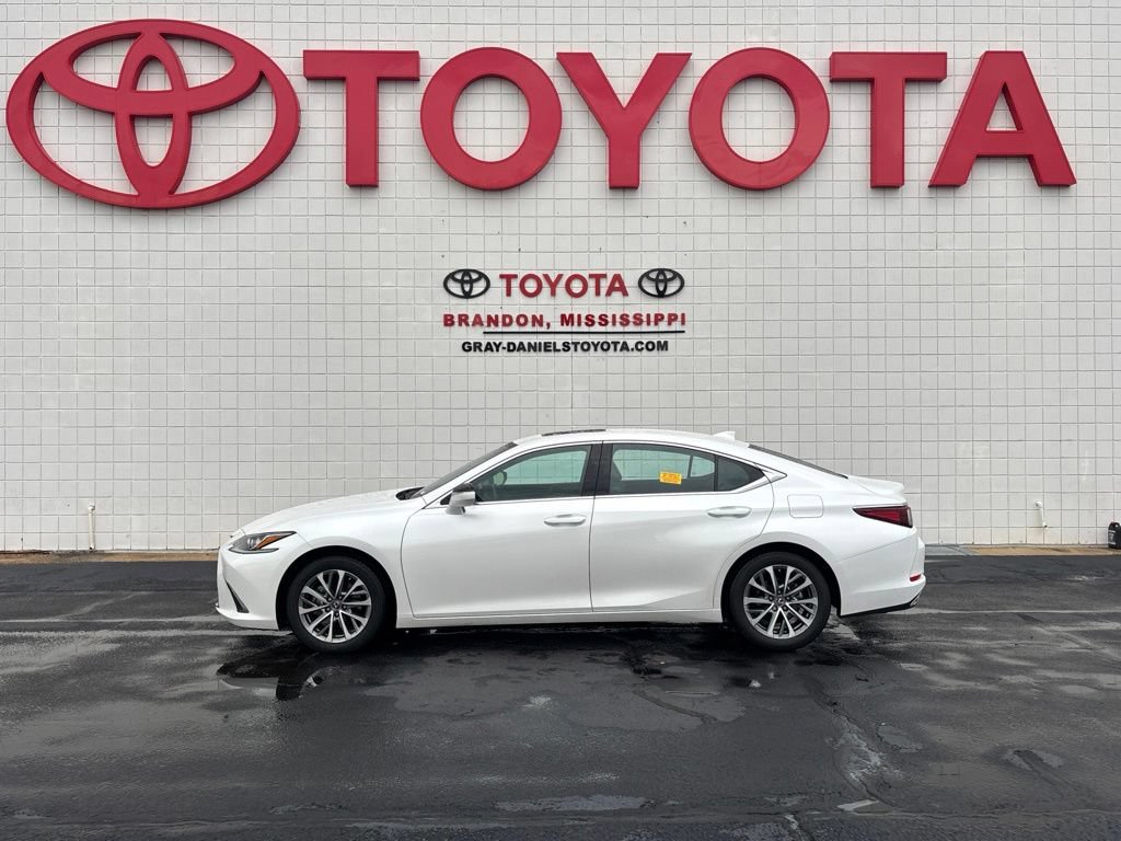 Used 2023 Lexus ES 350 FWD image 5